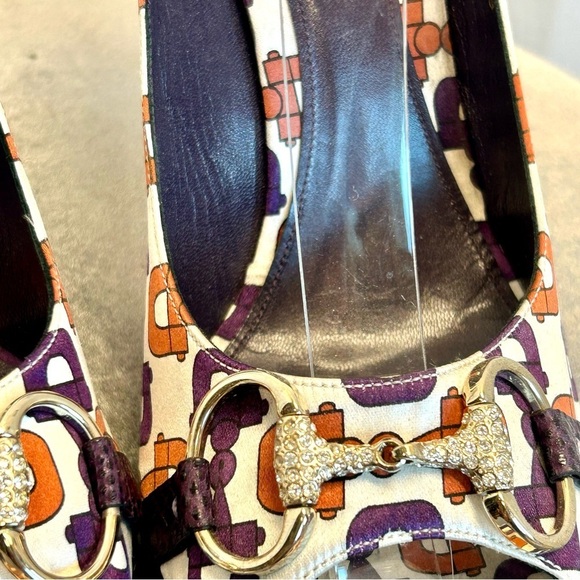 GUCCI PURPLE/ORANGE SATIN CRYSTAL HORSEBIT PUMPS Sz 9 - Picture 7 of 13